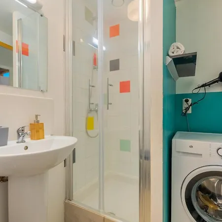 Atypique En Souplex, 2 Ch & Terrasse ליל