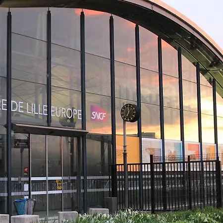Διαμέρισμα Atypique En Souplex, 2 Ch & Terrasse