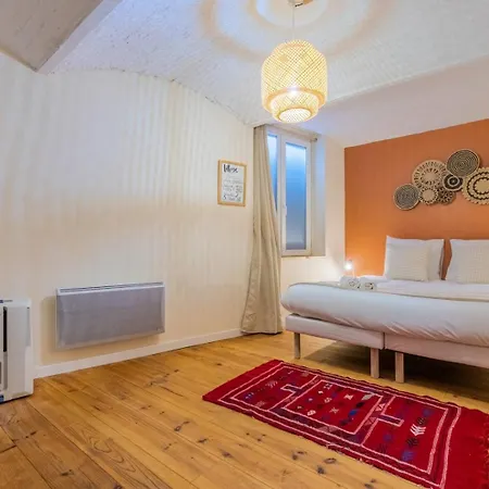 Atypique En Souplex, 2 Ch & Terrasse ליל